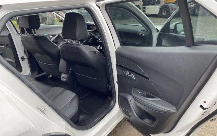 PEUGEOT 2008 130CH ALLURE BUSINESS BLANC GE-958-GD