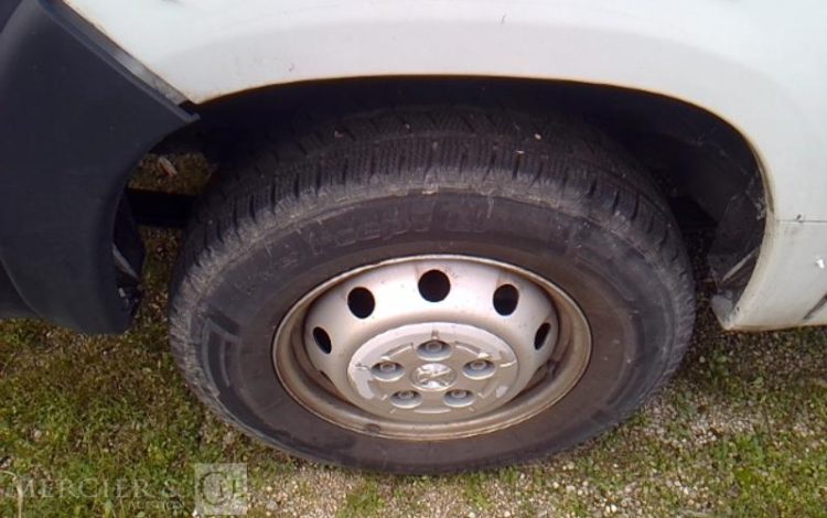 PEUGEOT BOXER PREMIUM 435 BOIS L4H3 BHDI  GH-009-QY