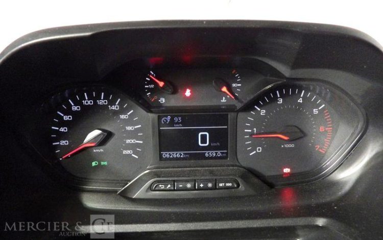 PEUGEOT PARTNER STD 650KG BLUEHDI 100CH S&S BVM6 ASPHALT BLANC GH-147-NG