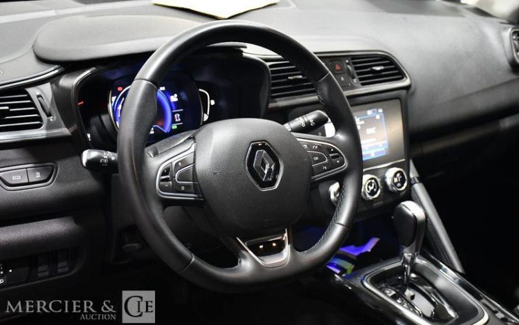 RENAULT KADJAR 1.5 BLUEDCI 115ch EVOLUTION EDC BLEU GH-408-AF