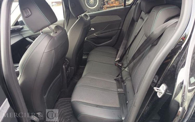 PEUGEOT 308 ALLURE 1,2 PURE TECH 130 S&S EAT8 NOIR GH-961-EW
