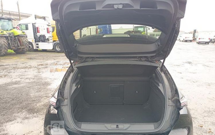 PEUGEOT 308 ALLURE 1,2 PURE TECH 130 S&S EAT8 NOIR GH-961-EW