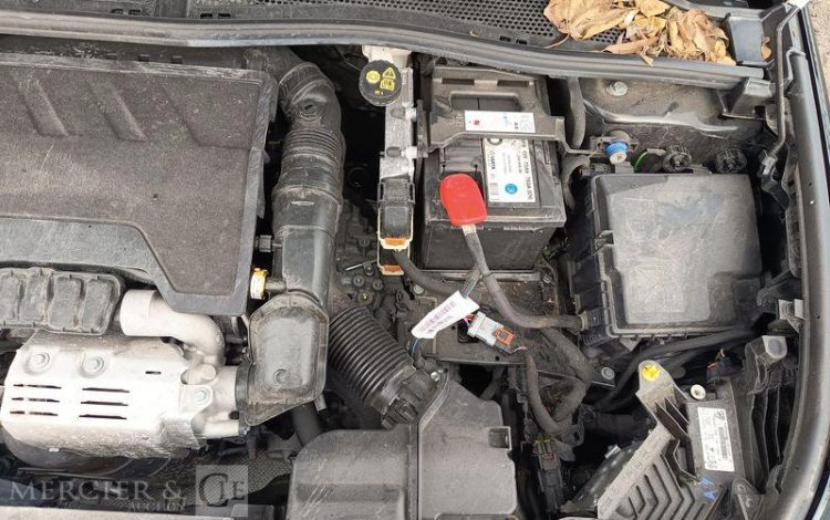 PEUGEOT 308 ALLURE 1,2 PURE TECH 130 S&S EAT8 NOIR GH-961-EW