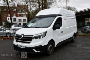 RENAULT TRAFIC 2.0 BLUEDCI 150ch 3T0 L2H2 GRAND-CONFORT BLANC GJ-506-QV