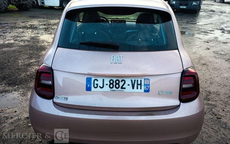 FIAT 500E ELECTRIC 120 58PPM 42KW CHAMPAGNE GJ-882-VH