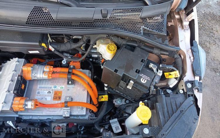 FIAT 500E ELECTRIC 120 58PPM 42KW CHAMPAGNE GJ-882-VH