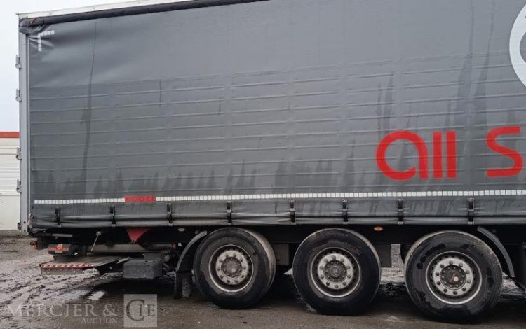 KOGEL SEMI REMORQUE BACHEE 3 ESSIEUX – PTAC : 38 TONNES –  GK-816-DP