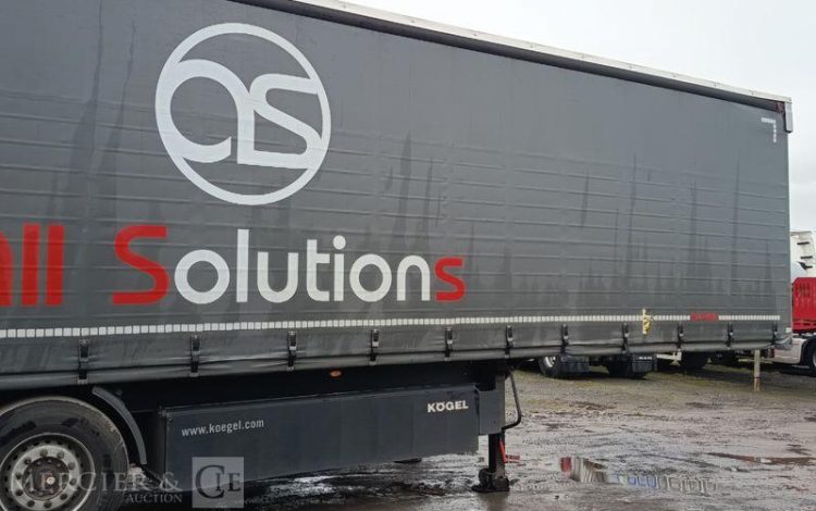 KOGEL SEMI REMORQUE BACHEE 3 ESSIEUX – PTAC : 38 TONNES –  GK-816-DP