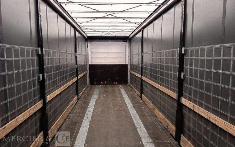 KOGEL SEMI REMORQUE BACHEE 3 ESSIEUX – PTAC : 38 TONNES –  GK-816-DP