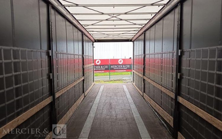 KOGEL SEMI REMORQUE BACHEE 3 ESSIEUX – PTAC : 38 TONNES –  GK-816-DP