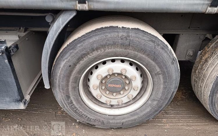 KOGEL SEMI REMORQUE BACHEE 3 ESSIEUX – PTAC : 38 TONNES –  GK-816-DP