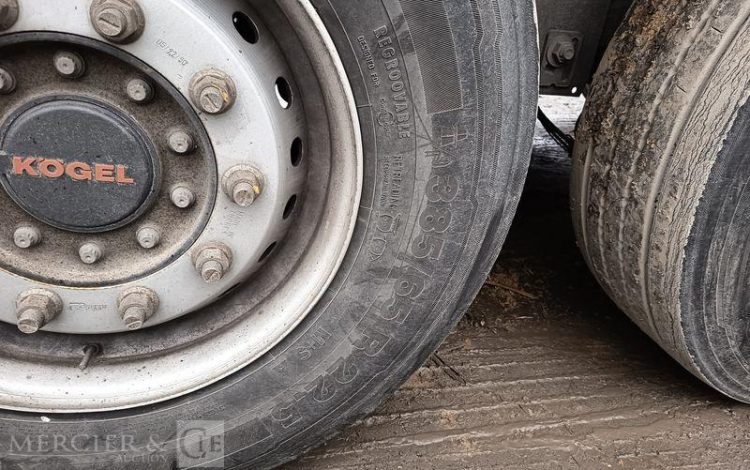 KOGEL SEMI REMORQUE BACHEE 3 ESSIEUX – PTAC : 38 TONNES –  GK-816-DP