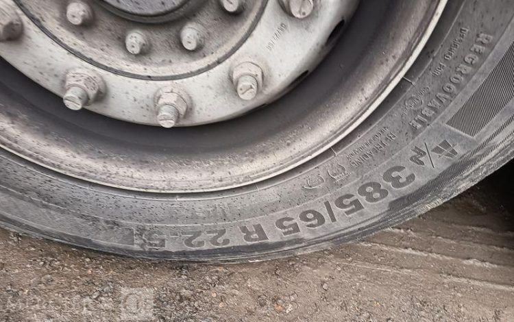 KOGEL SEMI REMORQUE BACHEE 3 ESSIEUX – PTAC : 38 TONNES –  GK-816-DP