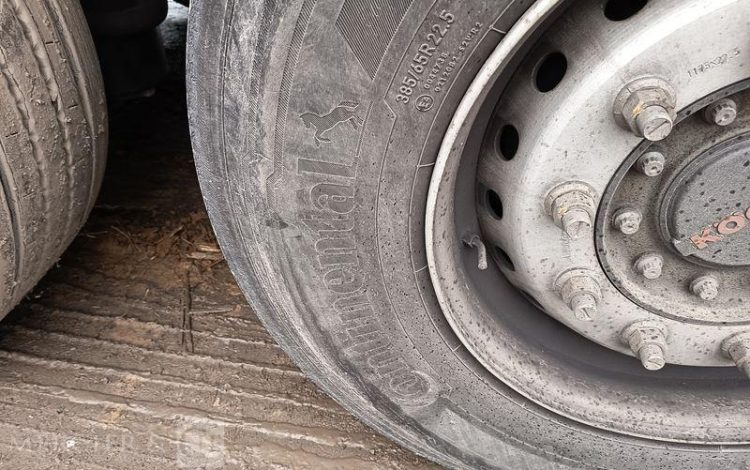 KOGEL SEMI REMORQUE BACHEE 3 ESSIEUX – PTAC : 38 TONNES –  GK-816-DP