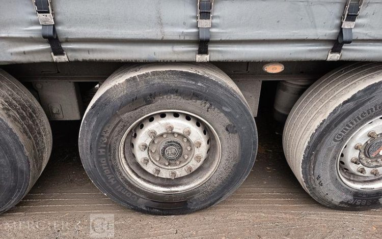 KOGEL SEMI REMORQUE BACHEE 3 ESSIEUX – PTAC : 38 TONNES –  GK-816-DP