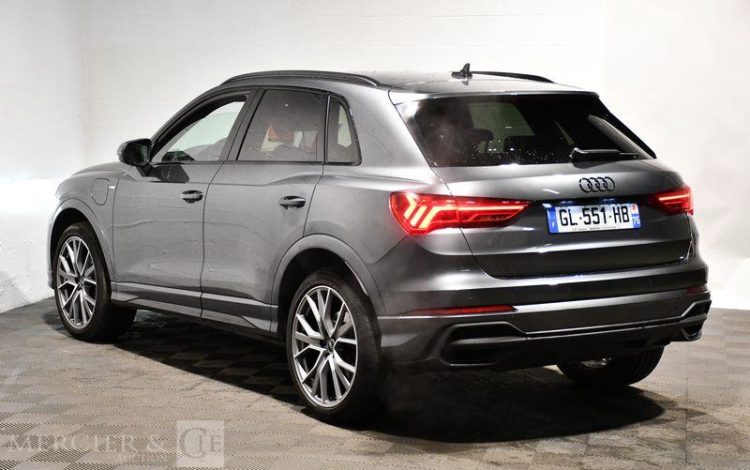 AUDI Q3 1.4 45 TFSIE 245ch PHEV S-LINE S-TRONIC GRIS GL-551-HB