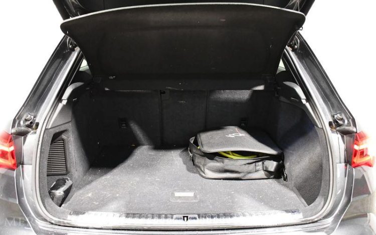 AUDI Q3 1.4 45 TFSIE 245ch PHEV S-LINE S-TRONIC GRIS GL-551-HB