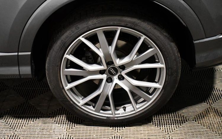 AUDI Q3 1.4 45 TFSIE 245ch PHEV S-LINE S-TRONIC GRIS GL-551-HB