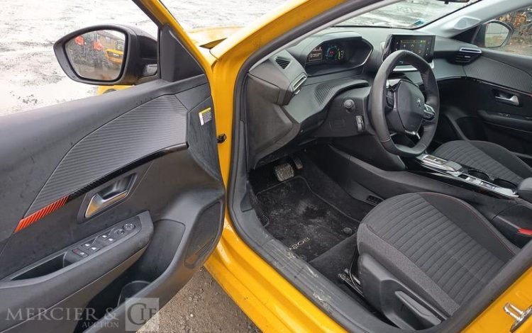 PEUGEOT e-208 ACTIVE JAUNE GL-705-KL