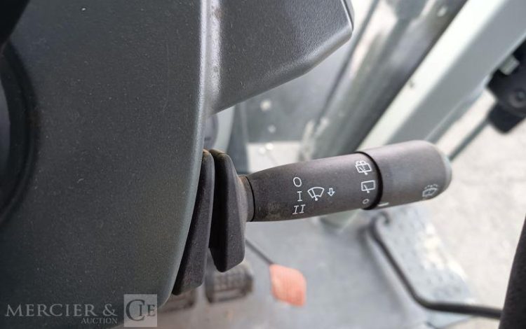 CLAAS TRACTEUR AGRICOLE ARION 610 – DIESEL – 422 HEURES – ANNEE 2022  GL-959-EX