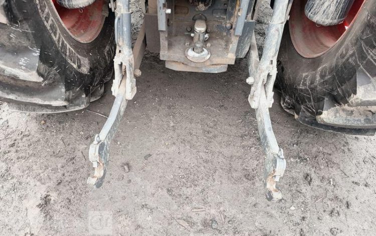 CLAAS TRACTEUR AGRICOLE ARION 610 – DIESEL – 422 HEURES – ANNEE 2022  GL-959-EX