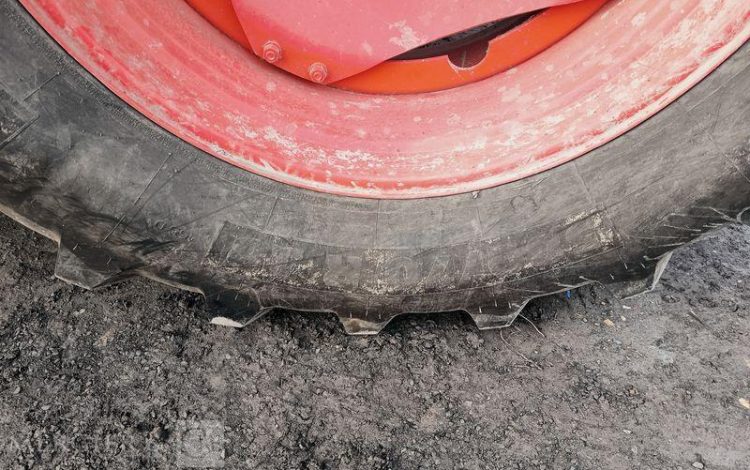 CLAAS TRACTEUR AGRICOLE ARION 610 – DIESEL – 422 HEURES – ANNEE 2022  GL-959-EX