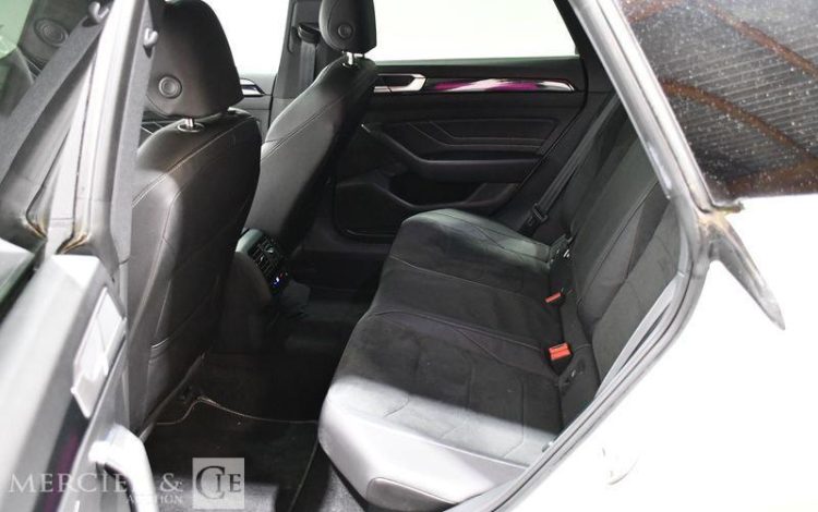 VOLKSWAGEN ARTEON SHOOTING BRAKE 2.0 TSI 190ch R-LINE DSG BLANC GM-625-WZ