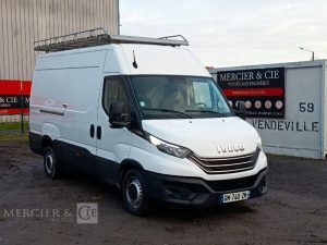 IVECO DAILY VI Fourgon Phase 3 35S18 3.0 D 16V Hi-Matic 175 cv Boîte auto – ANNEE 2023 BLANC GM-740-ZM