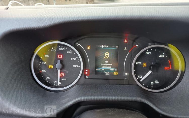 IVECO DAILY VI Fourgon Phase 3 35S18 3.0 D 16V Hi-Matic 175 cv Boîte auto – ANNEE 2023 BLANC GM-740-ZM