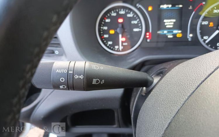 IVECO DAILY VI Fourgon Phase 3 35S18 3.0 D 16V Hi-Matic 175 cv Boîte auto – ANNEE 2023 BLANC GM-740-ZM