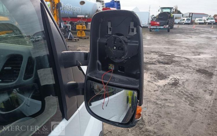 IVECO DAILY VI Fourgon Phase 3 35S18 3.0 D 16V Hi-Matic 175 cv Boîte auto – ANNEE 2023 BLANC GM-740-ZM