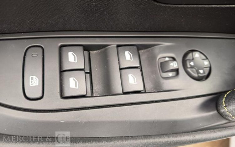 PEUGEOT 208 GT PURE TECH 130S&S EAT8 GRIS GM-977-LK