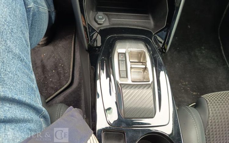 PEUGEOT 208 GT PURE TECH 130S&S EAT8 GRIS GM-977-LK
