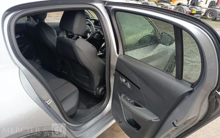 PEUGEOT 208 GT PURE TECH 130S&S EAT8 GRIS GM-977-LK