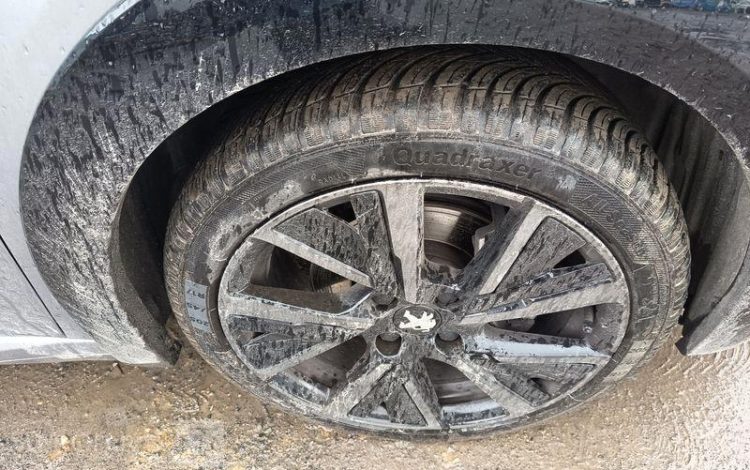 PEUGEOT 208 GT PURE TECH 130S&S EAT8 GRIS GM-977-LK