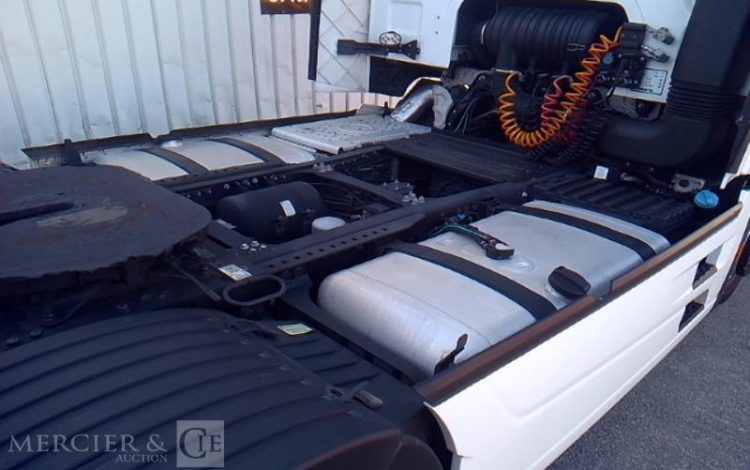 FORD 500 F-MAX 4X2 PTAC 19T BLANC GN-075-SW