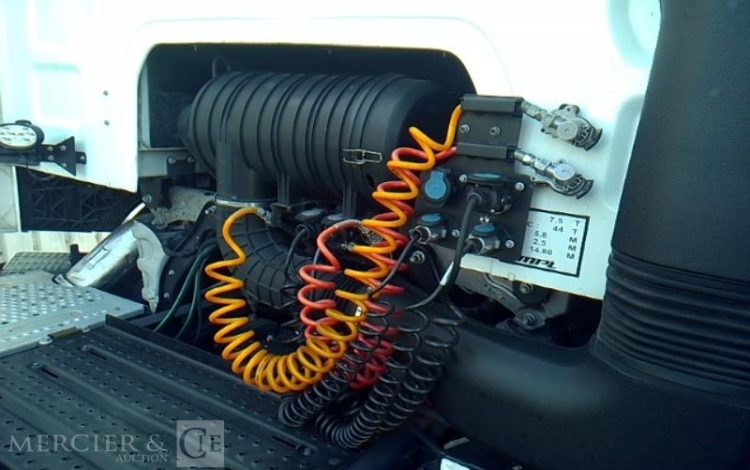 FORD 500 F-MAX 4X2 PTAC 19T BLANC GN-075-SW