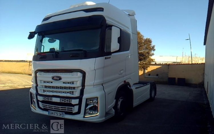 FORD 500 F-MAX 4X2 PTAC 19T BLANC GN-075-SW