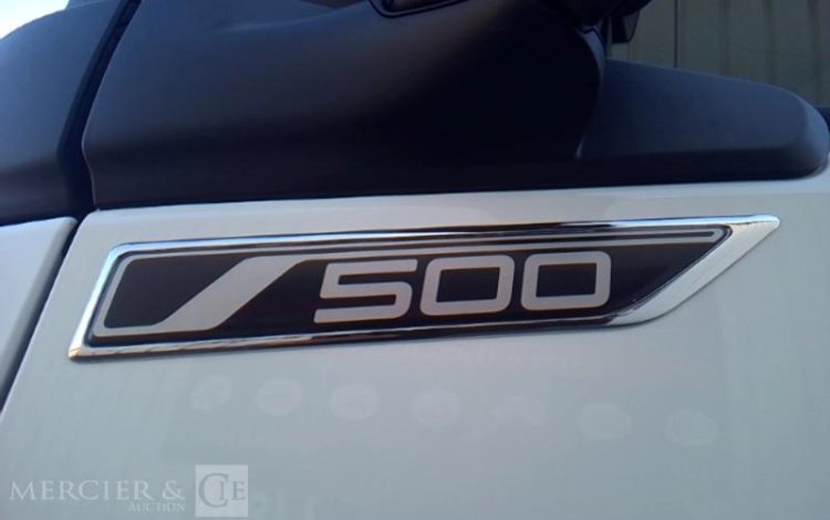 FORD 500 F-MAX 4X2 PTAC 19T BLANC GN-075-SW