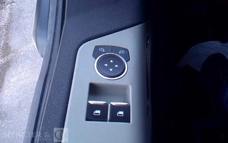 FORD 500 F-MAX 4X2 PTAC 19T BLANC GN-075-SW