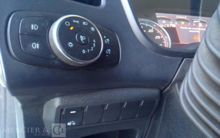 FORD 500 F-MAX 4X2 PTAC 19T BLANC GN-075-SW