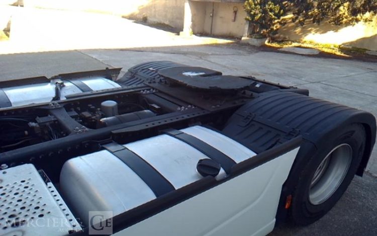 FORD 500 F-MAX 4X2 PTAC 19T BLANC GN-075-SW