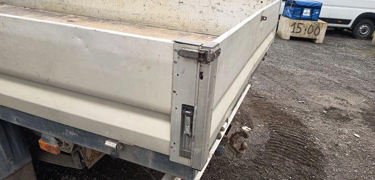 FIAT DUCATO 2,3 JTD 110CV AVEC PLATEAU – DIESEL – 161224 KMS – ANNEE 2004 BLANC GN-373-NL