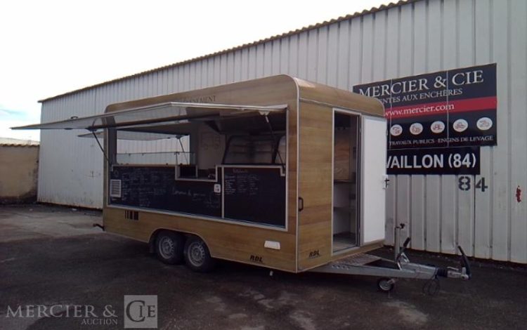 BW TRAILERS REMORQUE L 4200 FOOD TRUCK 2 ESSIEUX PTAC VERT GR-743-KD