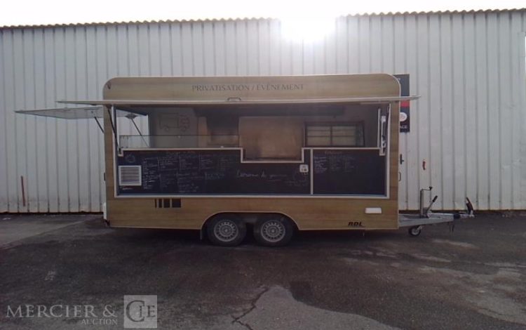 BW TRAILERS REMORQUE L 4200 FOOD TRUCK 2 ESSIEUX PTAC VERT GR-743-KD