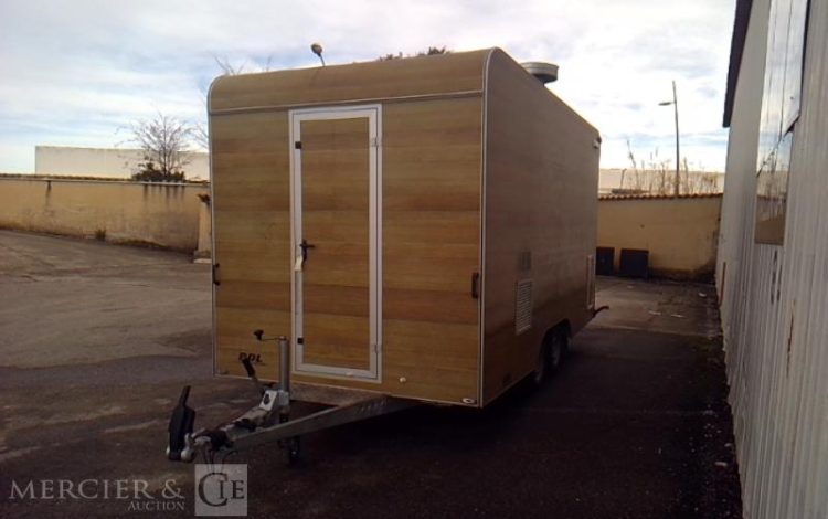 BW TRAILERS REMORQUE L 4200 FOOD TRUCK 2 ESSIEUX PTAC VERT GR-743-KD