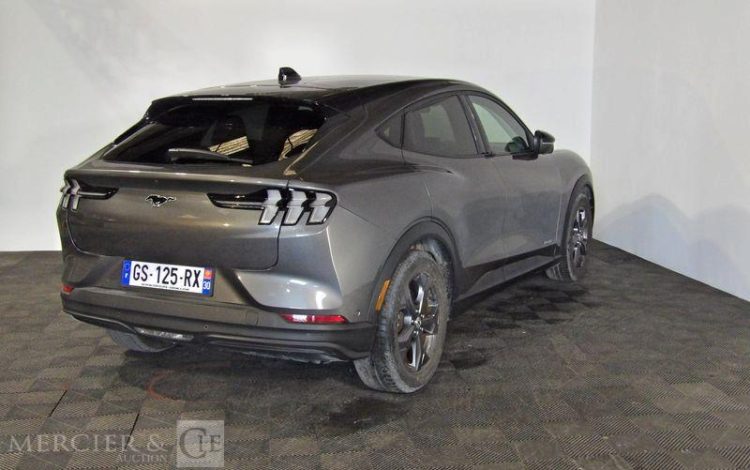 FORD MUSTANG MACH-E STANDARD RANGE 76KWH 269CH AN GS-125-RX