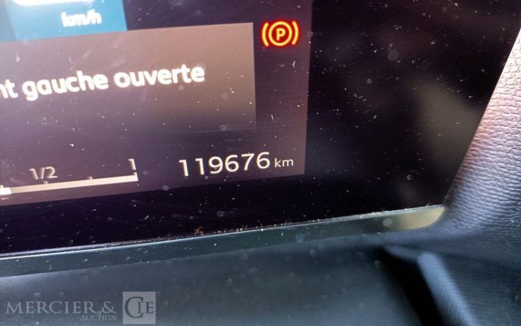 CITROEN C4 PLUS PURE TECH 130 S&S EAT8 FEEL PACK BLANC GS-207-LK