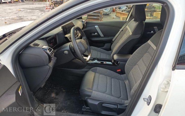 CITROEN C4 PLUS PURE TECH 130 S&S EAT8 FEEL PACK BLANC GS-207-LK