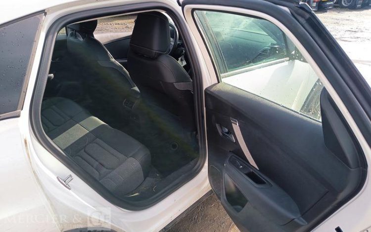 CITROEN C4 PLUS PURE TECH 130 S&S EAT8 FEEL PACK BLANC GS-207-LK